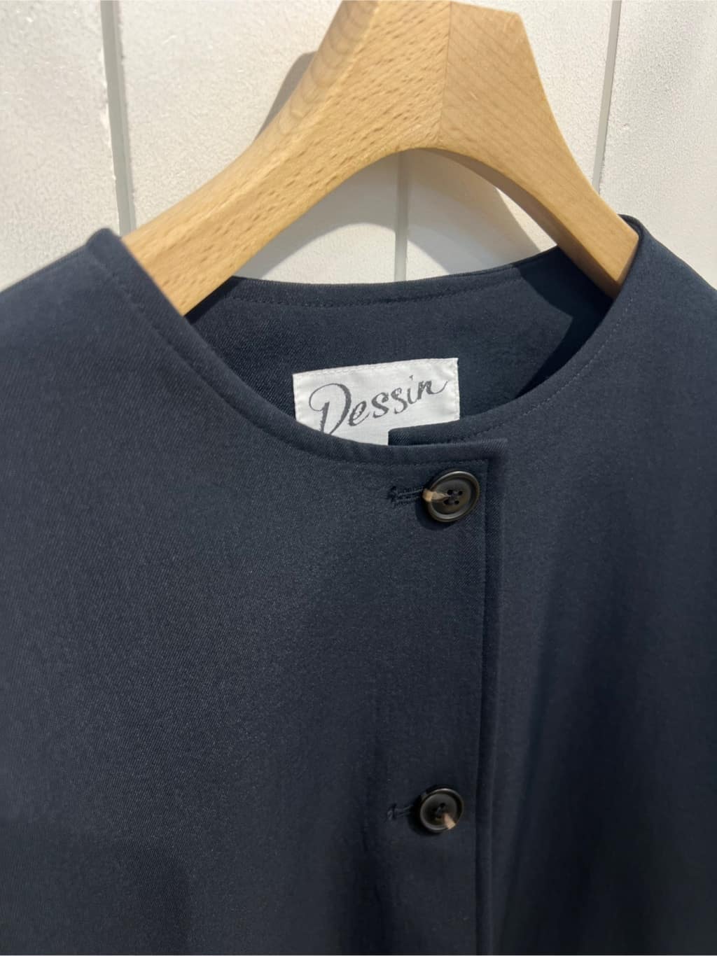momoさんの「Dessin｜【花粉ガード/撥水加工/洗える】クルーネックスプリングコート」を使ったコーディネート