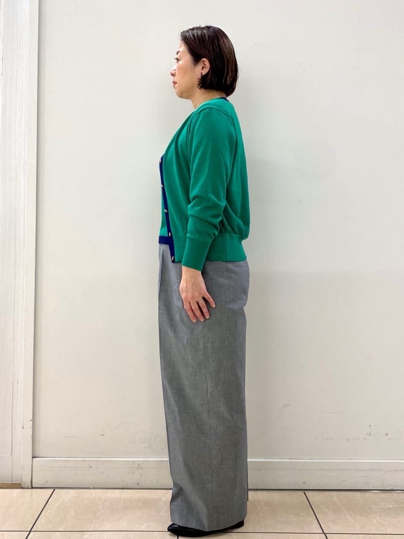 ksmさんの「Reflect｜【アンサンブル可】バイカラーカーディガン」を使ったコーディネート