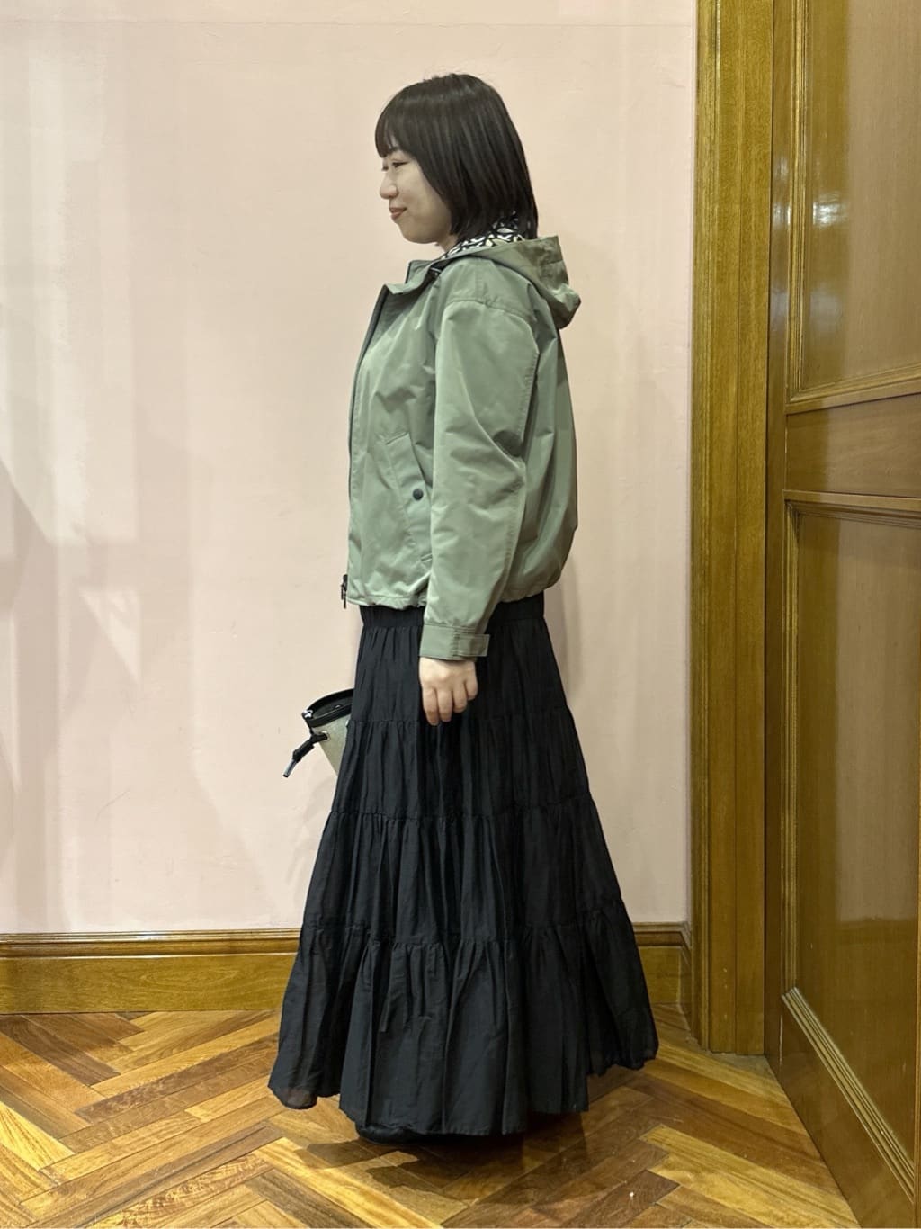 komatsuさんの「DRESSTERIOR｜【ウォッシャブル/撥水素材】撥水ツイル マウンテンパーカー」を使ったコーディネート