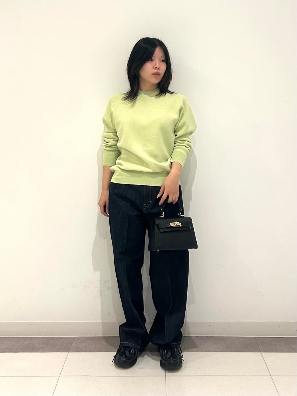 とりみさんの「DRESSTERIOR｜◆ウォッシャブルコットンカシミヤプルオーバーニット」を使ったコーディネート