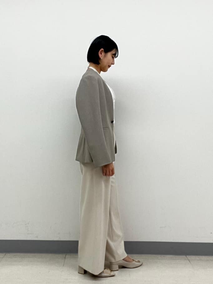 hinanoさんの「INDIVI｜【洗える／通勤／スーツ】メランジストレッチ ノーカラージャケット」を使ったコーディネート