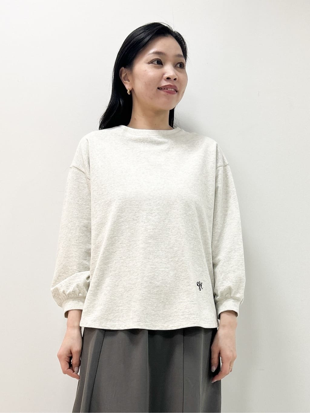 Kaiさんの「Dessin｜【360度可愛い・洗える】バックヘンリーカットソー」を使ったコーディネート