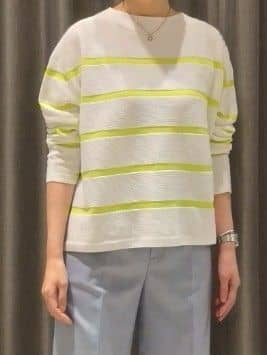 まちこさんの「UNTITLED｜◆【ゆったり/洗える】クロップドニットプルオーバー」を使ったコーディネート