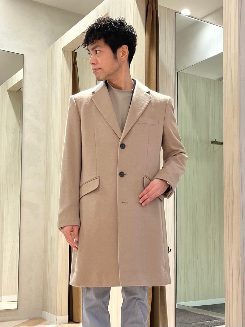 URAさんの「TAKEO KIKUCHI｜【全7サイズ&times;8色展開！】トップマルチヘリンボン パンツ」を使ったコーディネート