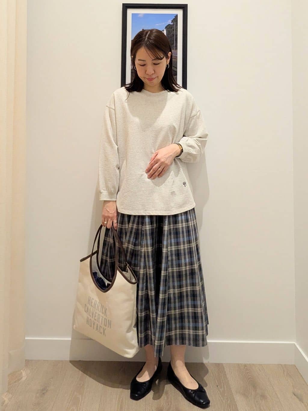 enさんの「Dessin｜レザー調スクエアトゥ  フラットパンプス」を使ったコーディネート
