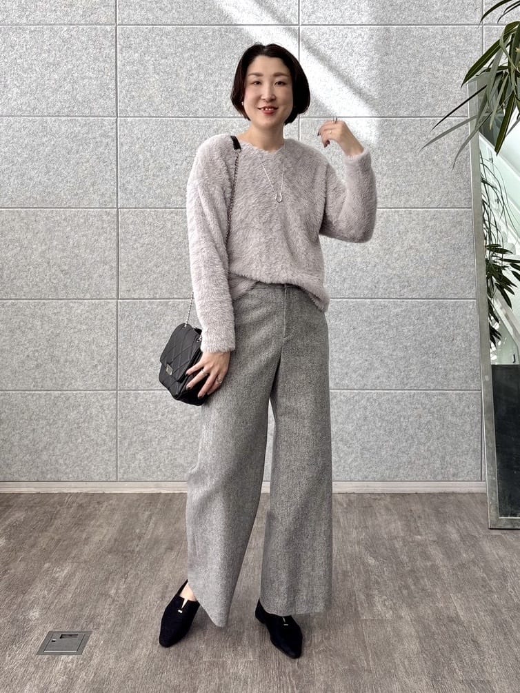 yuriさんの「INDIVI｜【洗える】エアリーシャギートップス」を使ったコーディネート