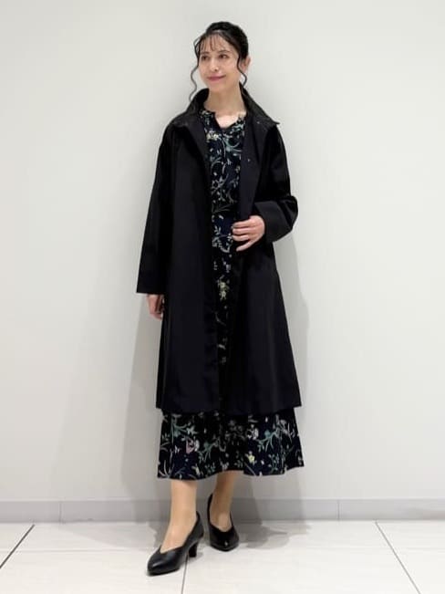 kayoさんの「INDIVI｜【撥水／軽量】ミニマル スタンドカラーコート」を使ったコーディネート