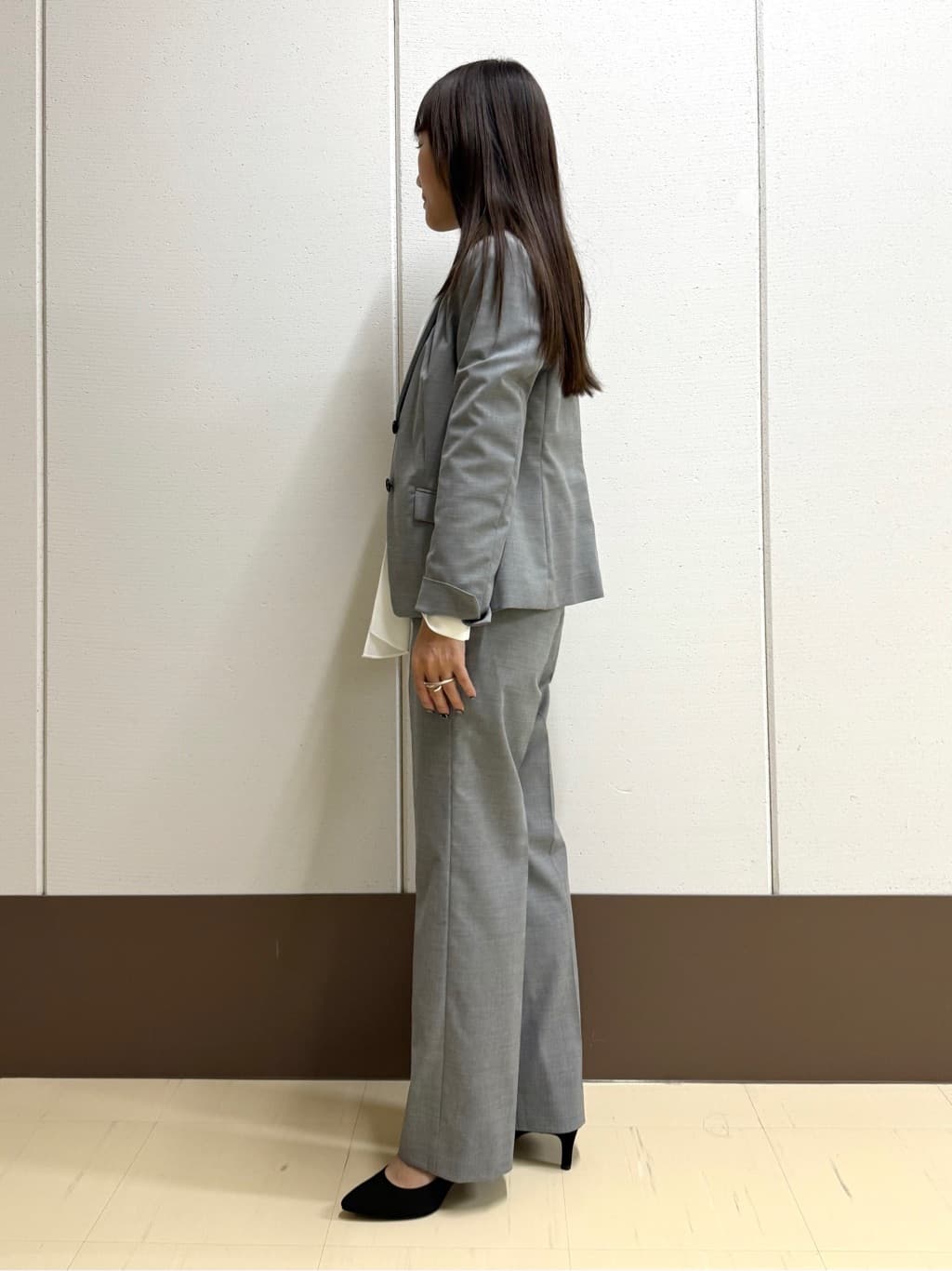 mamiさんの「INDIVI｜【洗える】ジョーゼットボウタイブラウス」を使ったコーディネート