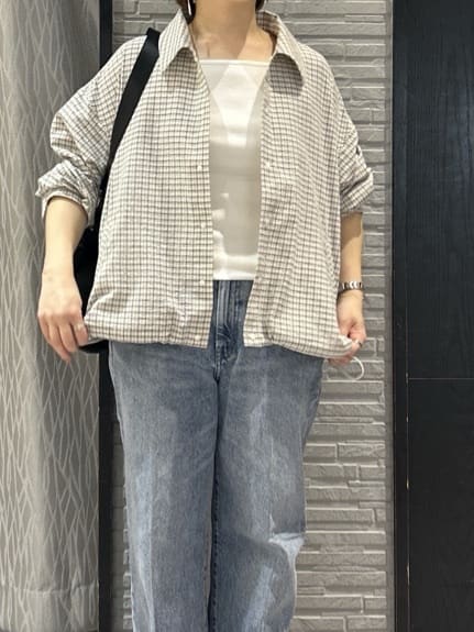 ga_riさんの「THE SHOP TK｜ショート丈シャツブルゾン」を使ったコーディネート