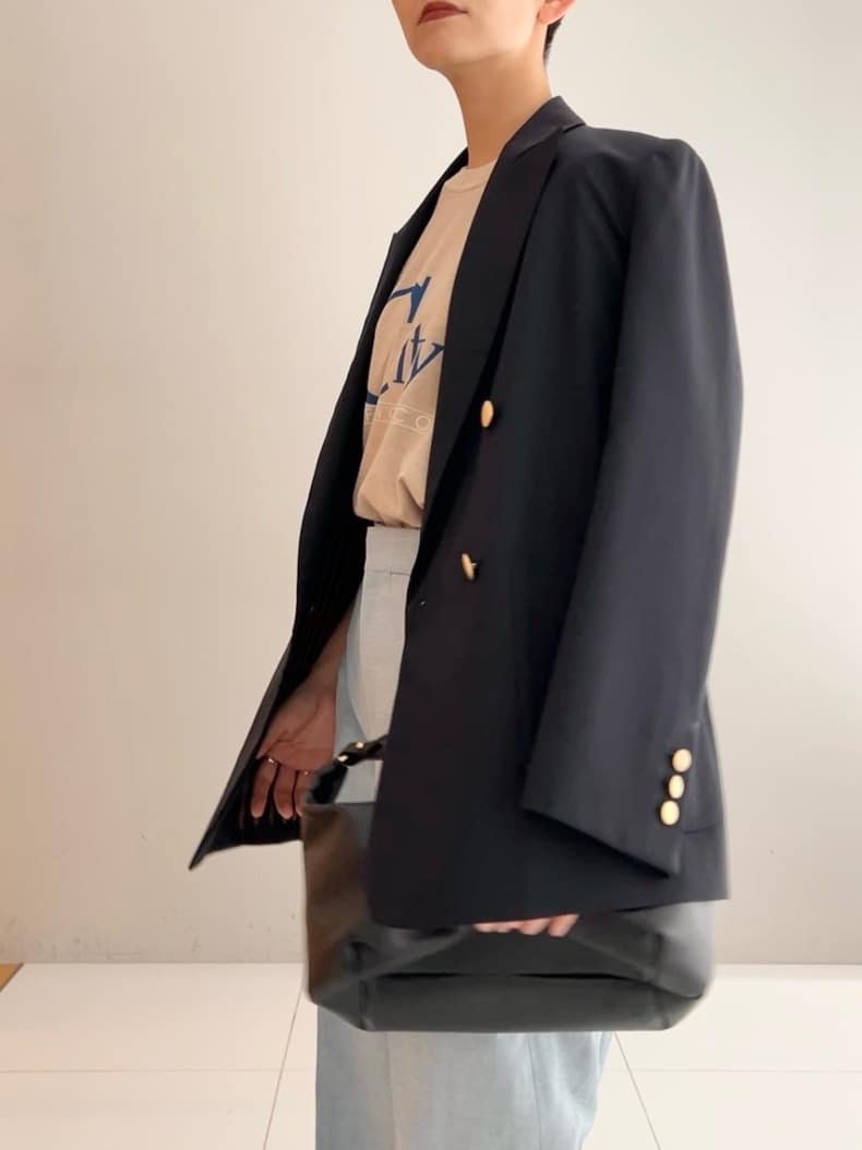 OCHIAIさんの「DRESSTERIOR｜コンフォート ダブルブレザー」を使ったコーディネート