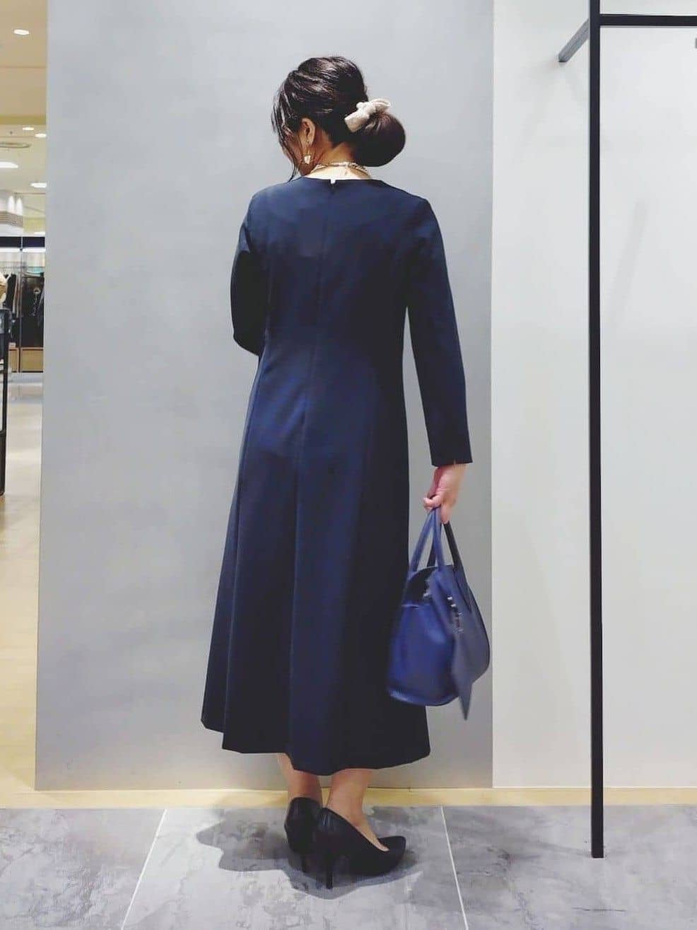 TOMOMIさんの「INDIVI｜【マルチWAY】3点セットパール調ネックレス」を使ったコーディネート
