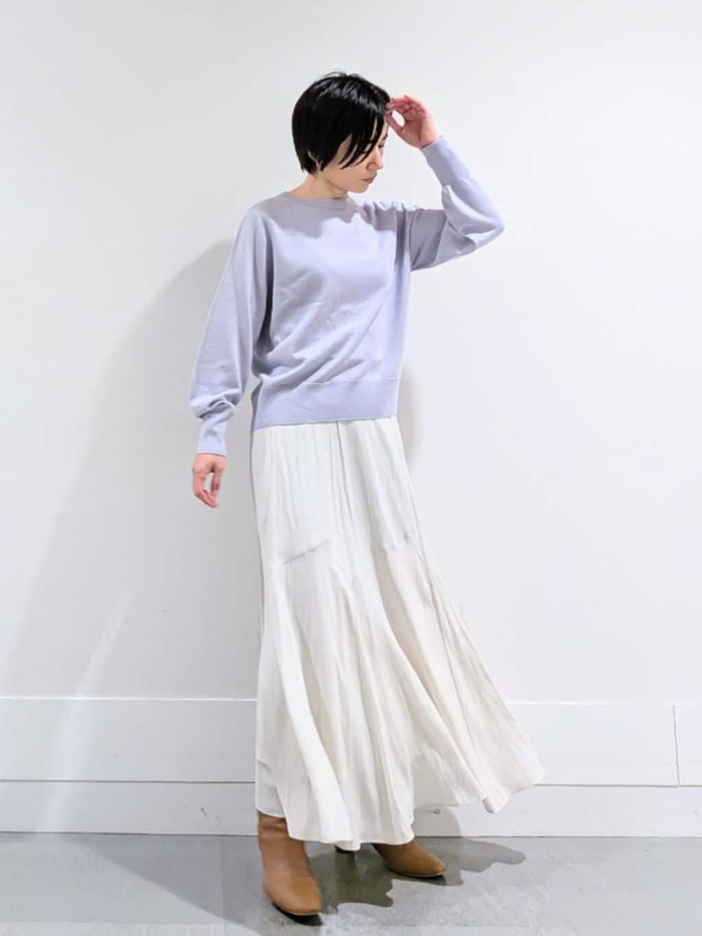 ミズタさんの「UNTITLED｜【8色展開／コンパクト丈】レーヨン混 コクーンニット」を使ったコーディネート