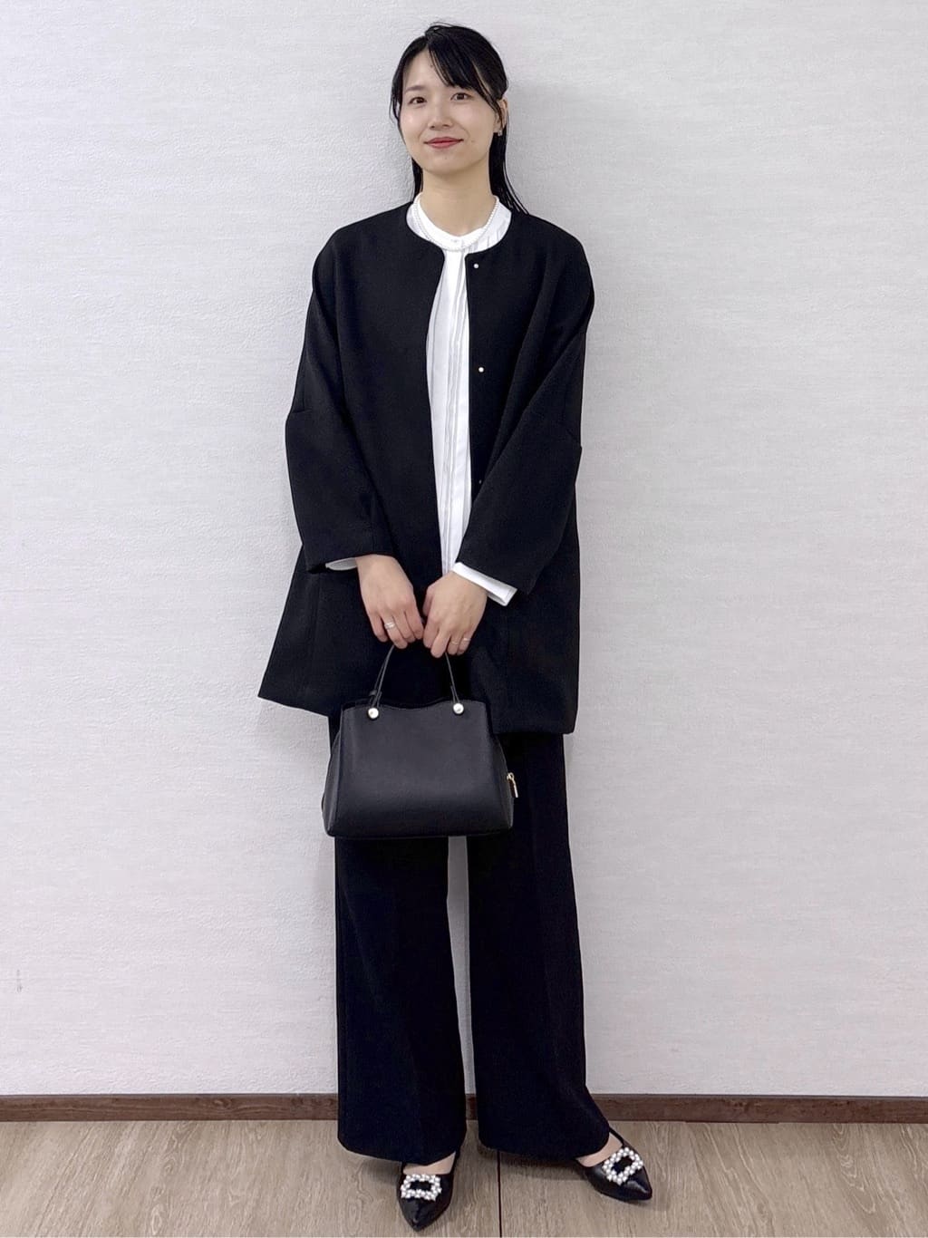 sachikoさんの「OPAQUE.CLIP｜フォルムスリーブミドルコート【洗濯機OK】」を使ったコーディネート