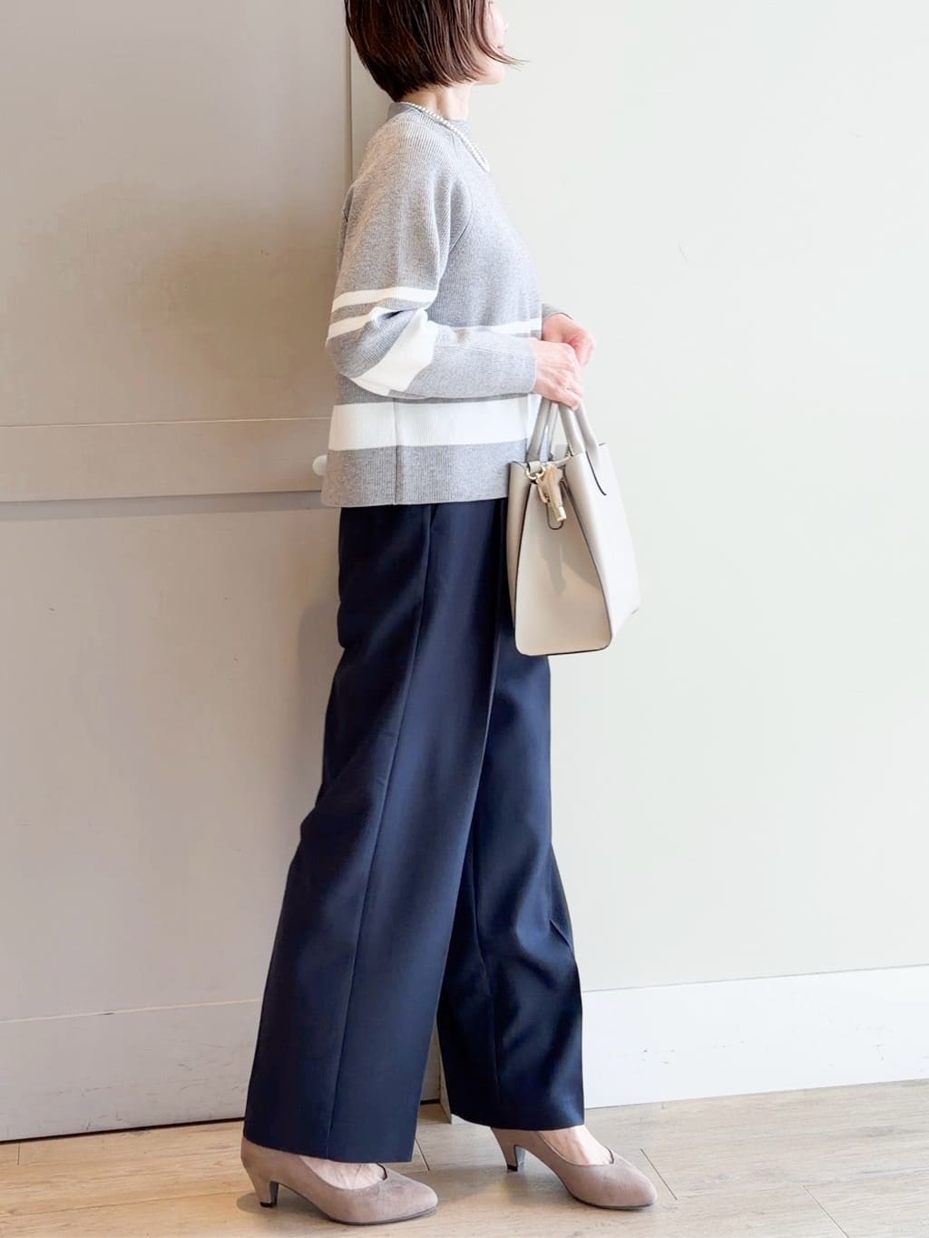 yamakoさんの「grove｜スタイリングが上品に決まる、ウールライクワイドパンツ」を使ったコーディネート