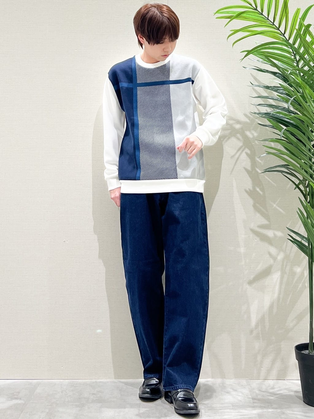 SHI-MAさんの「THE SHOP TK｜チェック柄ダンボール スウェット 洗濯機OK」を使ったコーディネート