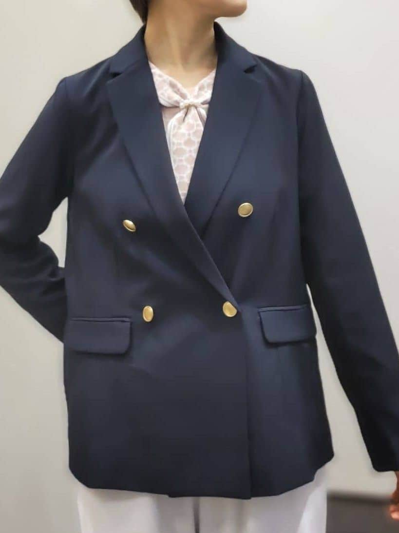 やまちゃんさんの「grove｜【マシンウォッシュ/防シワ】ダブルテーラードジャケット【着回しカセット】」を使ったコーディネート