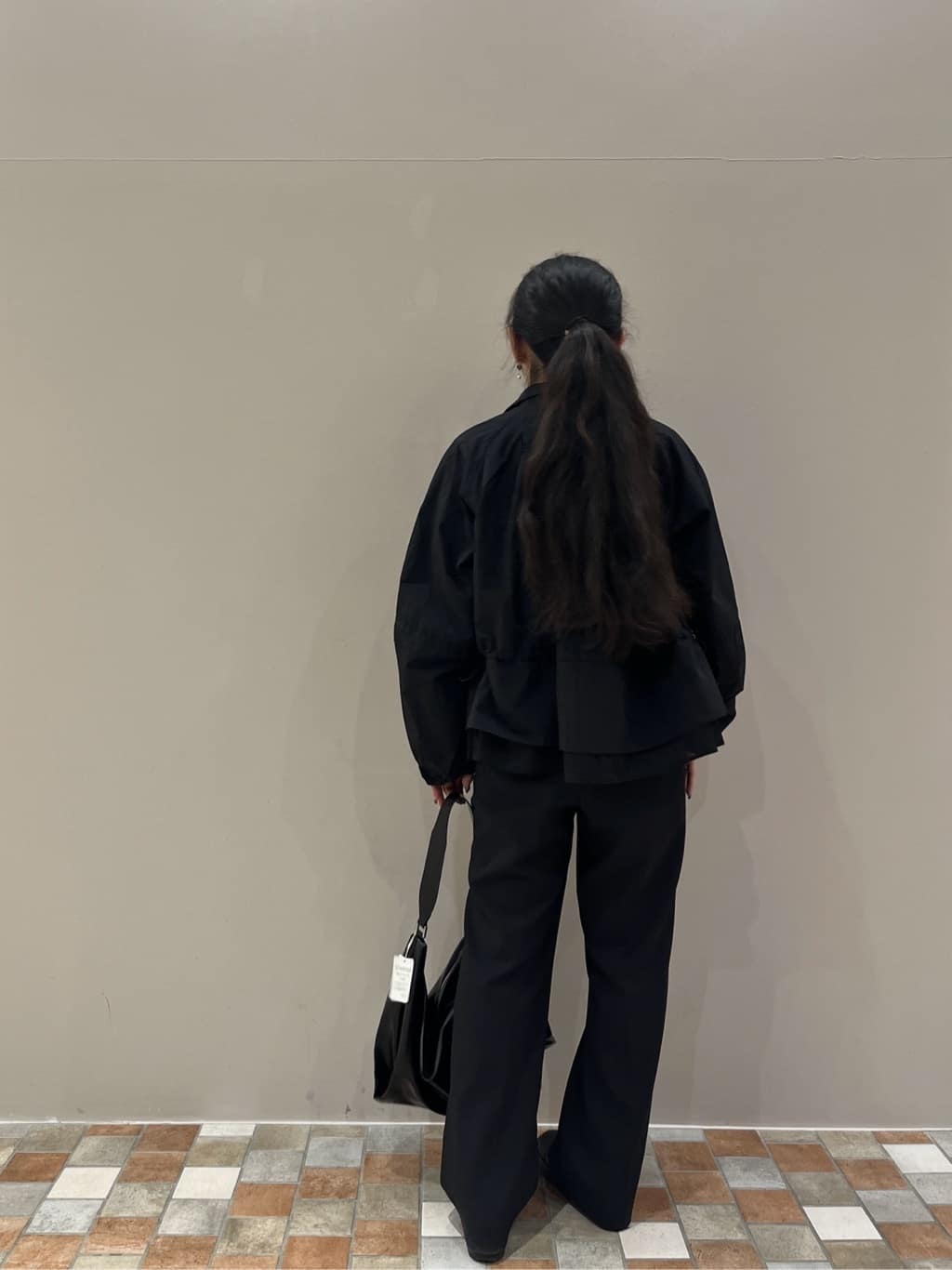 Uminoさんの「INDIVI｜Timeless｜フォルムロゴニット」を使ったコーディネート