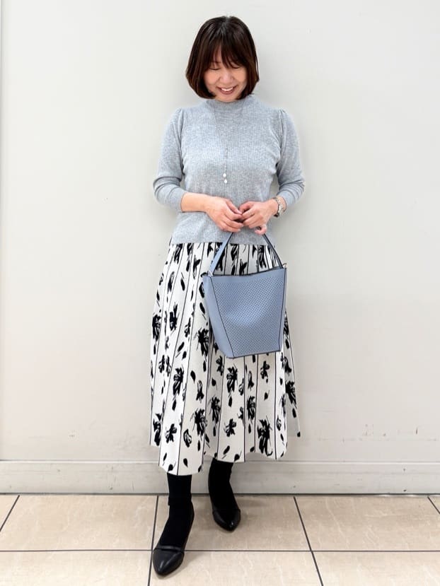 KIKIさんの「Reflect｜【選べる5色／アンサンブル可】プチハイネックリブニット」を使ったコーディネート