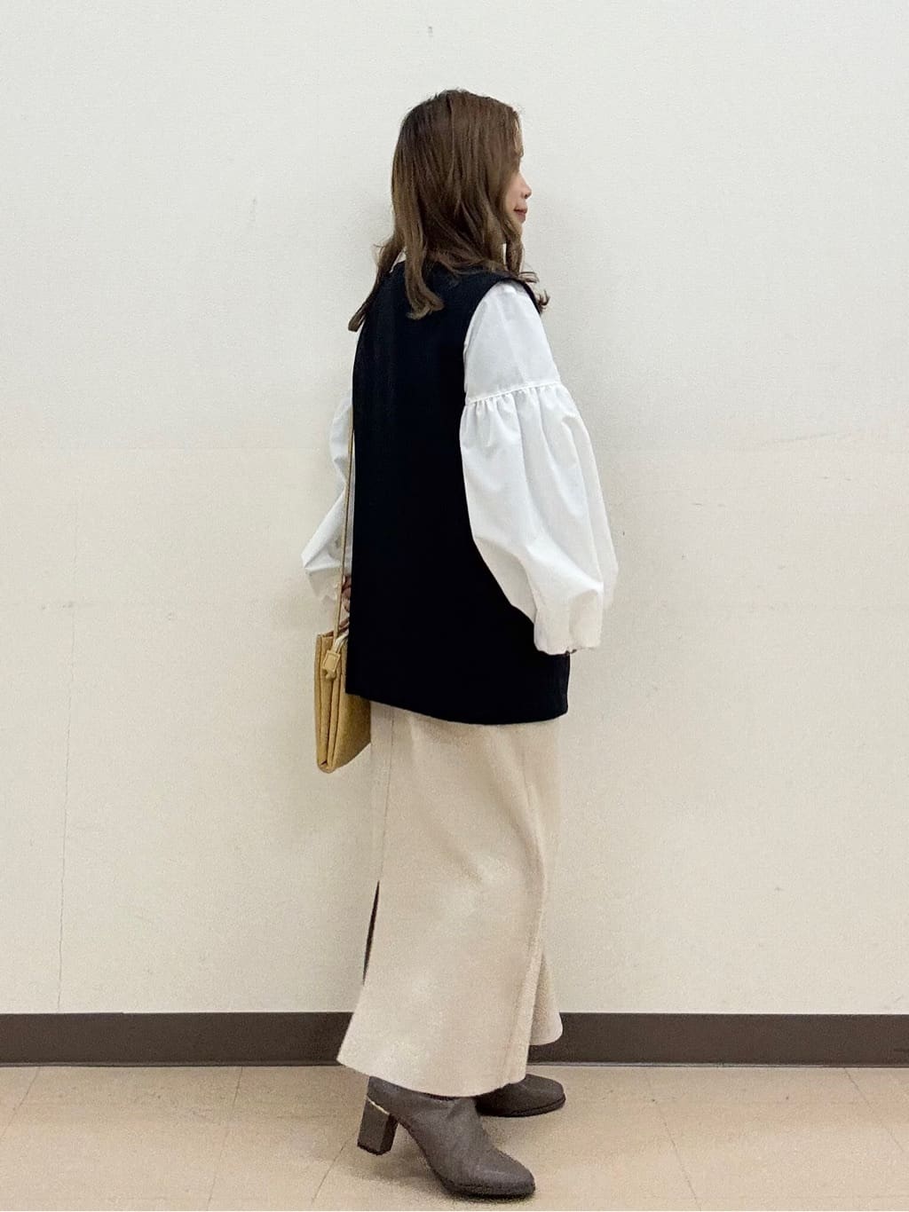 shioさんの「SHOO･LA･RUE｜【セットアップ可/S-LL/洗濯機可】サッと羽織ってこなれ見え ダブルブレストジレ」を使ったコーディネート