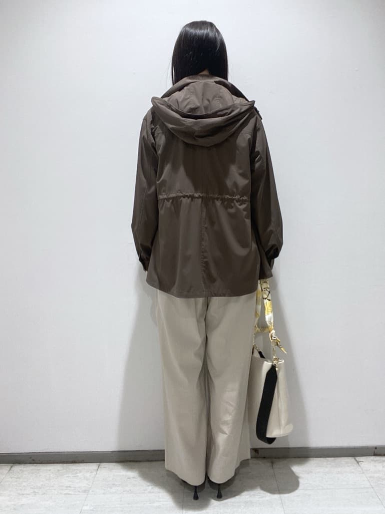 meiさんの「INDIVI｜【洗える／着心地楽ちん】ブラウス風ストライプカットソートップス」を使ったコーディネート