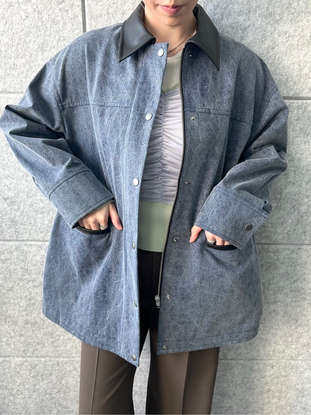 honoka Aさんの「CODE A｜pigment denim coverall」を使ったコーディネート