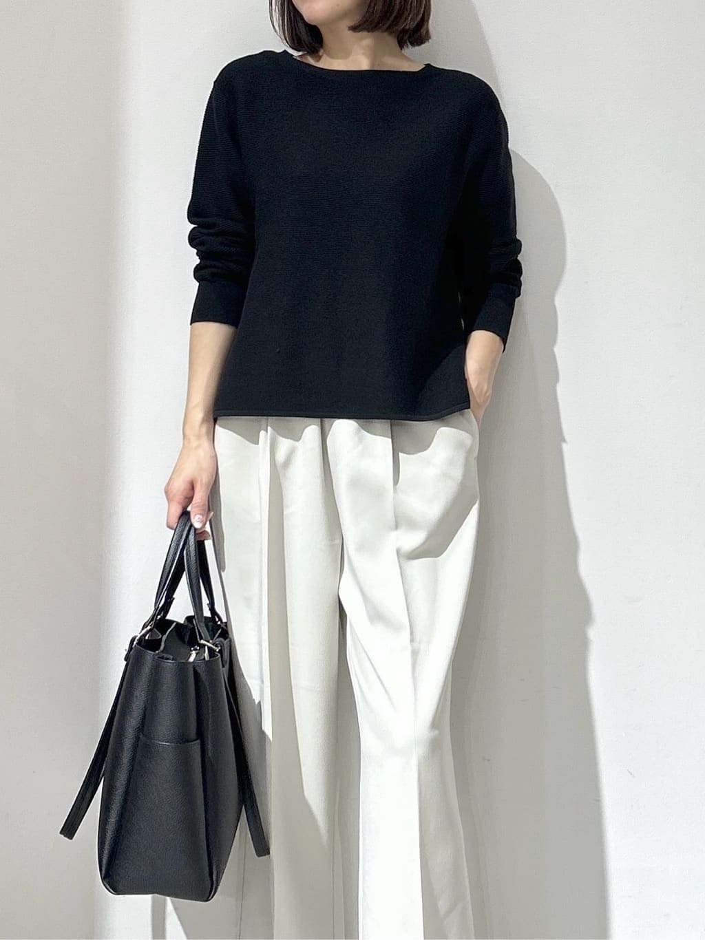 NAKAさんの「OPAQUE.CLIP｜スクエアトゥカシメローファー」を使ったコーディネート