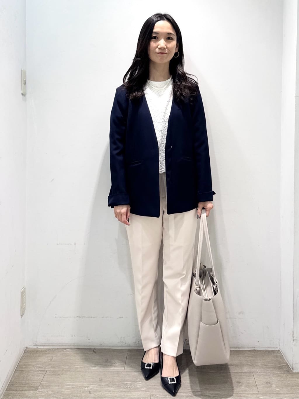 yuicciさんの「OPAQUE.CLIP｜《通勤／セットアップ対応》 Vネックジャケット／ダブルクロス【洗濯機OK】」を使ったコーディネート