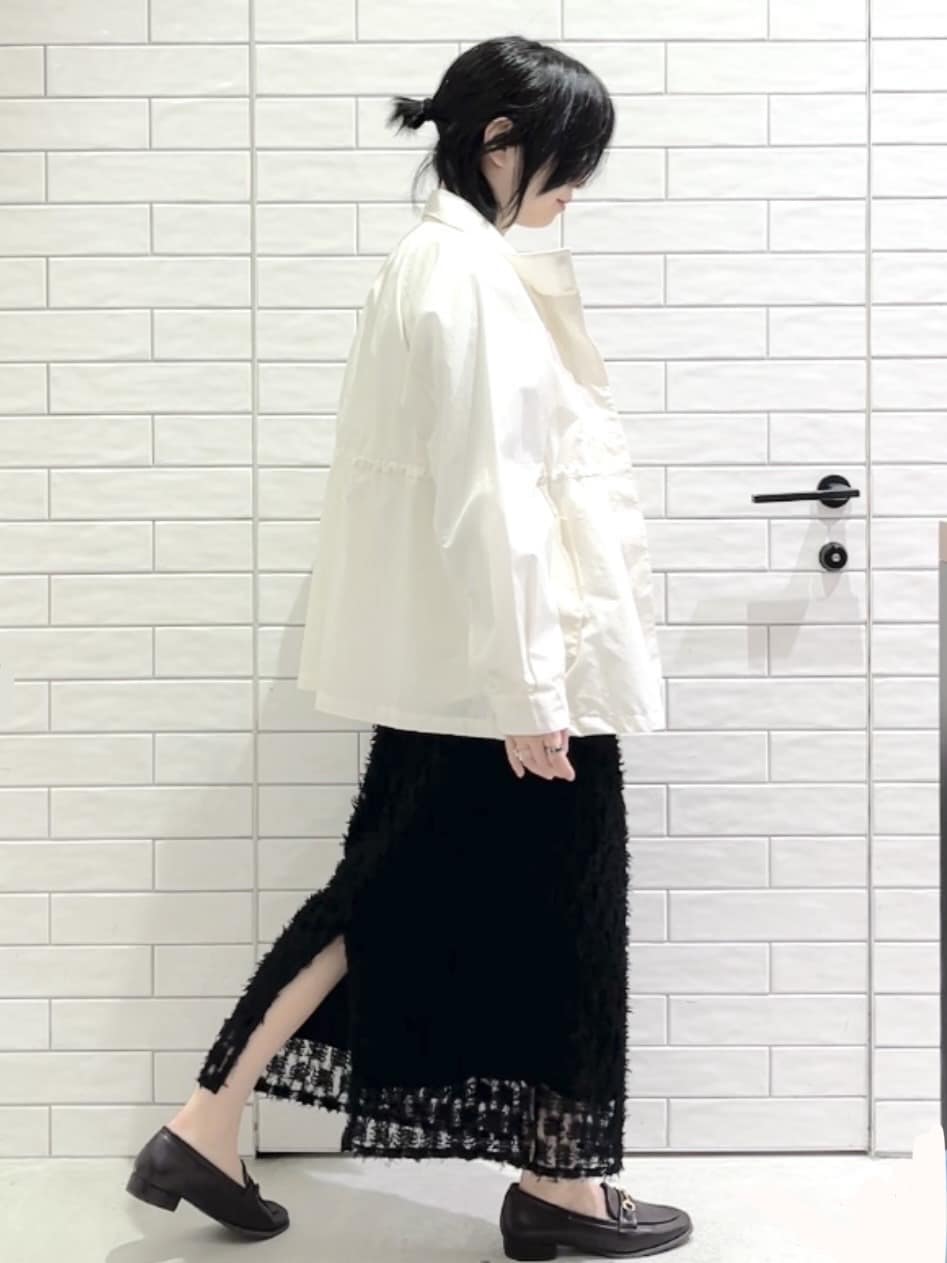 しおりさんの「OPAQUE.CLIP｜撥水スタンドZIPブルゾン【洗濯機OK／UVケア／花粉対応】」を使ったコーディネート