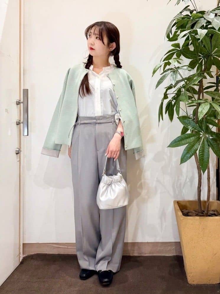AYUMIさんの「SHOO･LA･RUE｜【洗濯機可/S-LL】品良くきまる 配色カーディガン」を使ったコーディネート