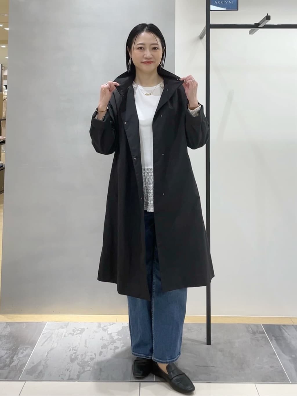 shihoさんの「INDIVI｜【2WAY／シアー】バイアスチェック柄＆無地 カシュクールシャツ」を使ったコーディネート