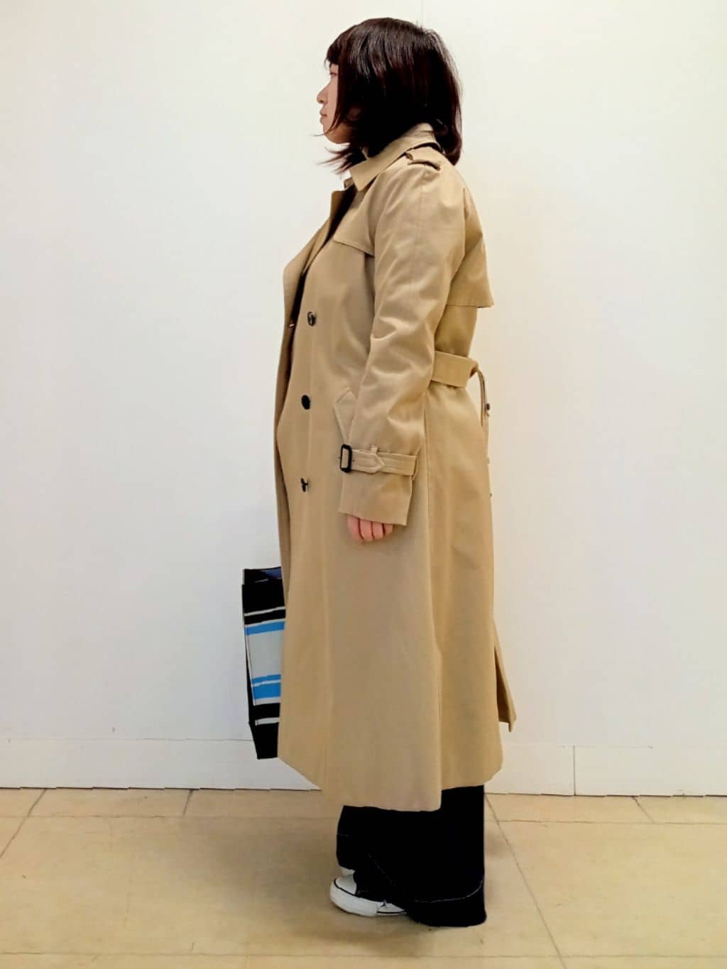 emiさんの「DRESSTERIOR｜◆【撥水/透湿素材】コットンギャバジントレンチコート」を使ったコーディネート