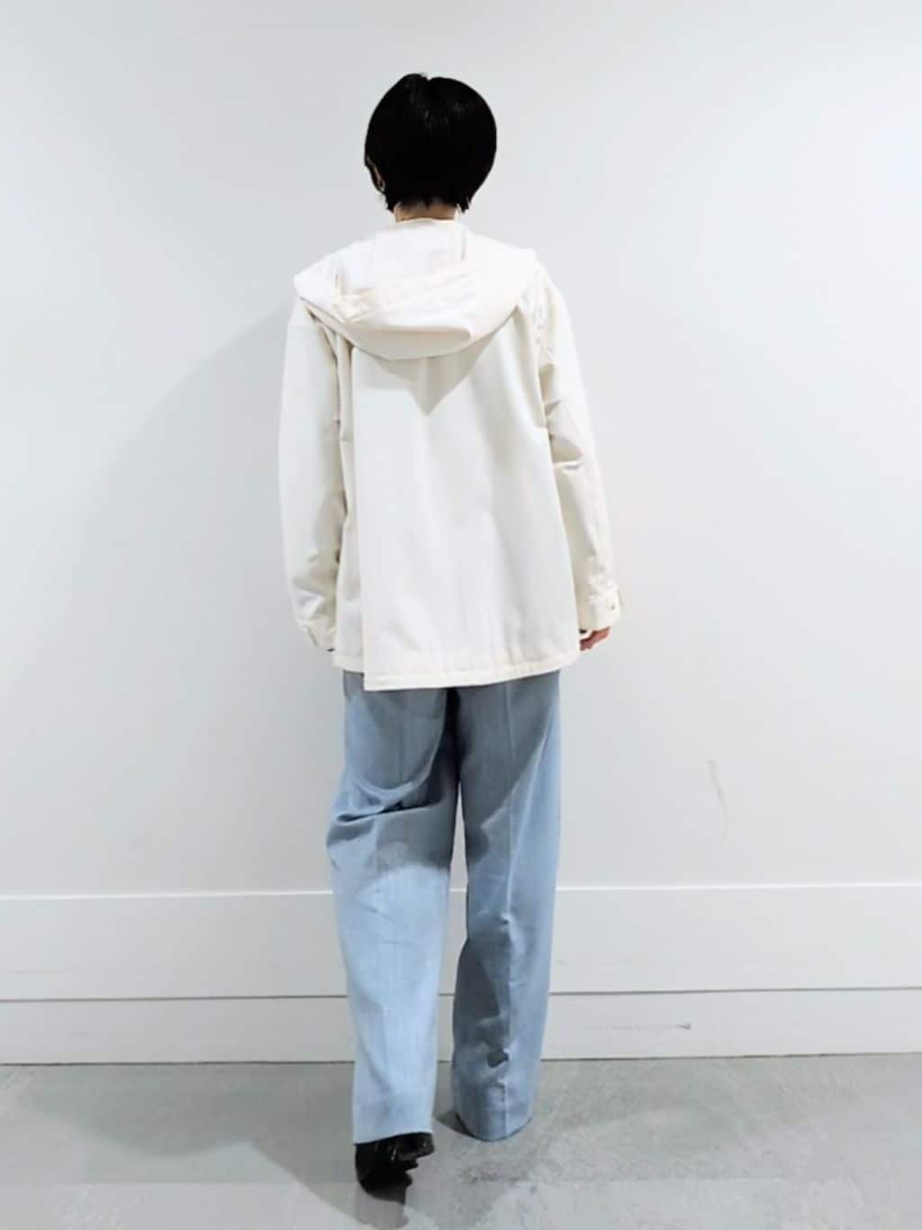 ミズタさんの「UNTITLED｜【洗える/はっ水】リラクシーマウンテンパーカー」を使ったコーディネート