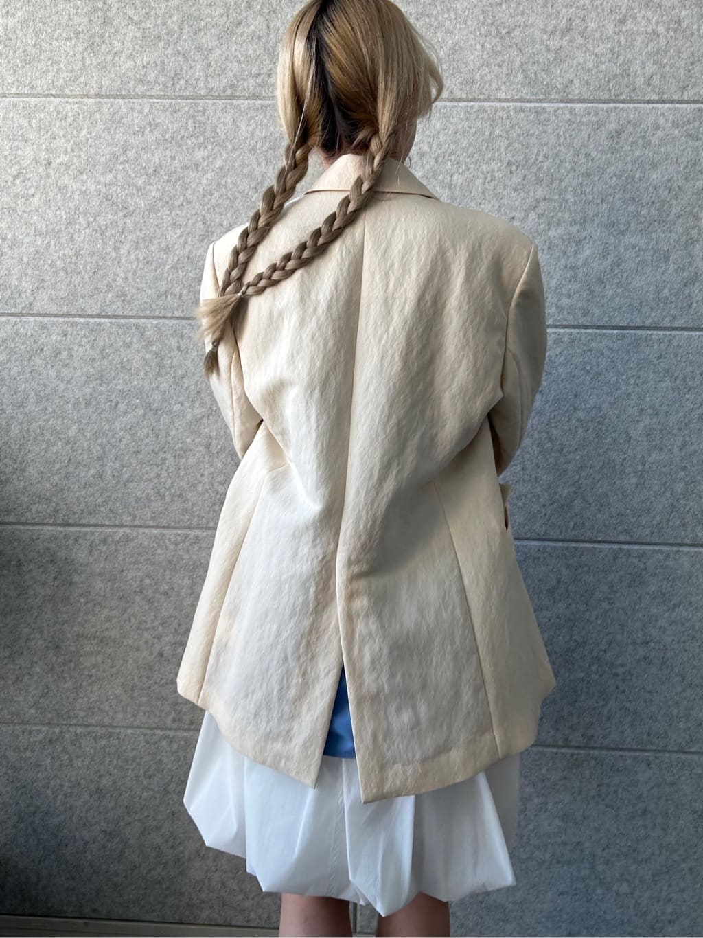 honoka Aさんの「CODE A｜arc tailored jacket」を使ったコーディネート