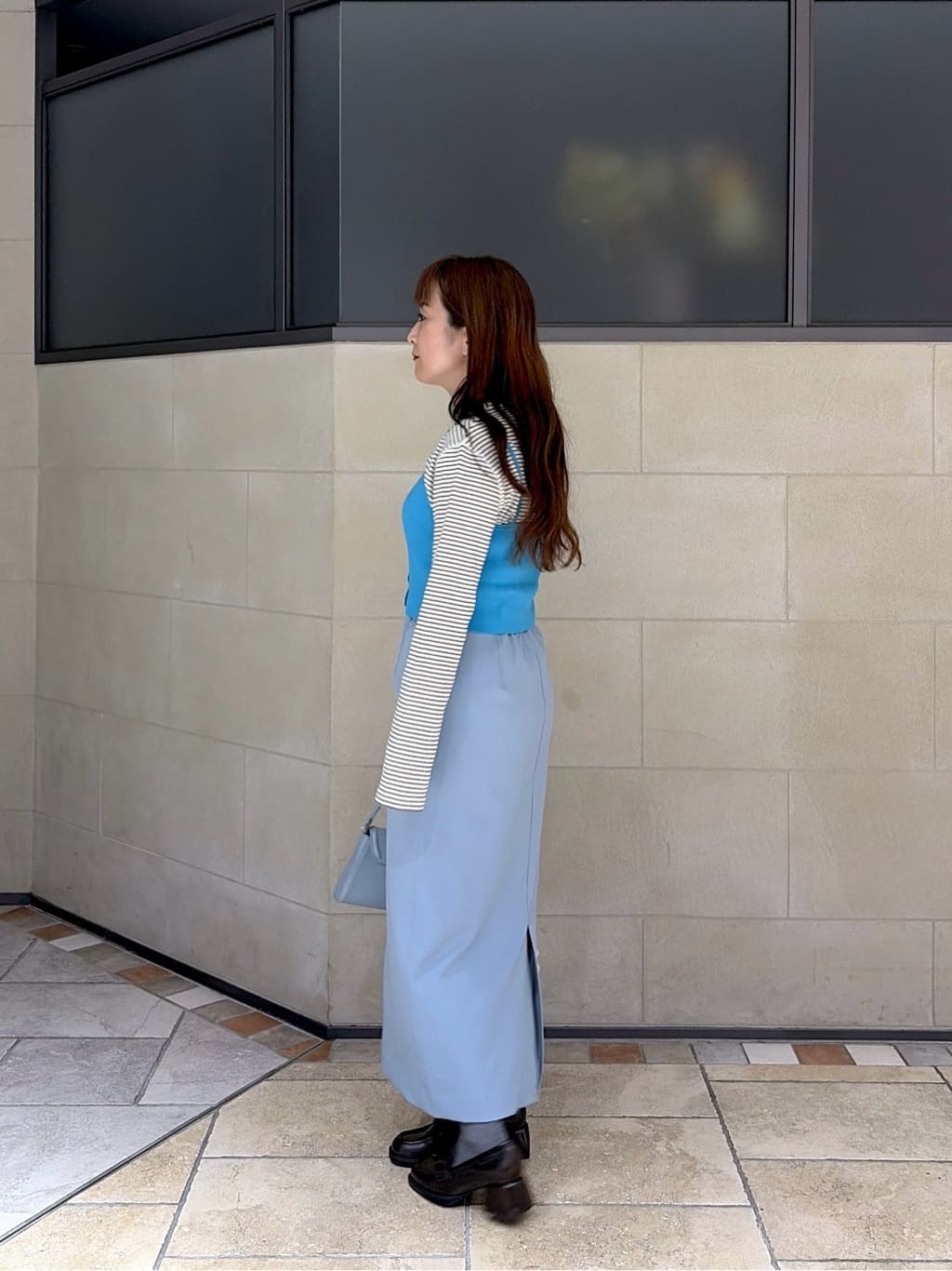 よねさんの「INDIVI｜ビスチェレイヤードニット」を使ったコーディネート
