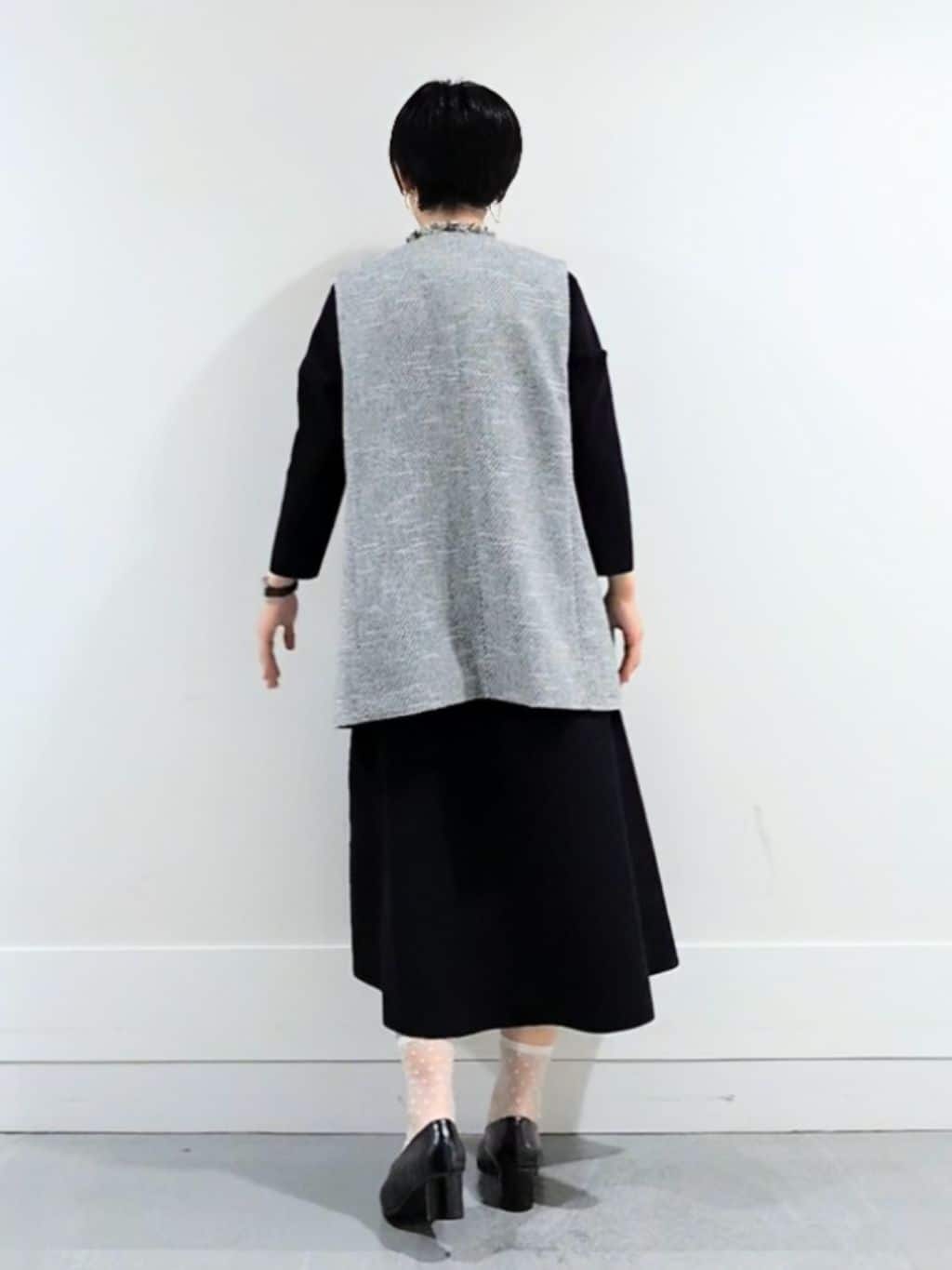 ミズタさんの「UNTITLED｜【洗える/ストレッチ性/フォーマル】ニットワンピース」を使ったコーディネート