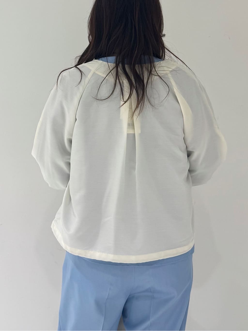 そんさんの「INDIVI｜【洗える／大人シアー】エアリー バルーンブルゾン」を使ったコーディネート