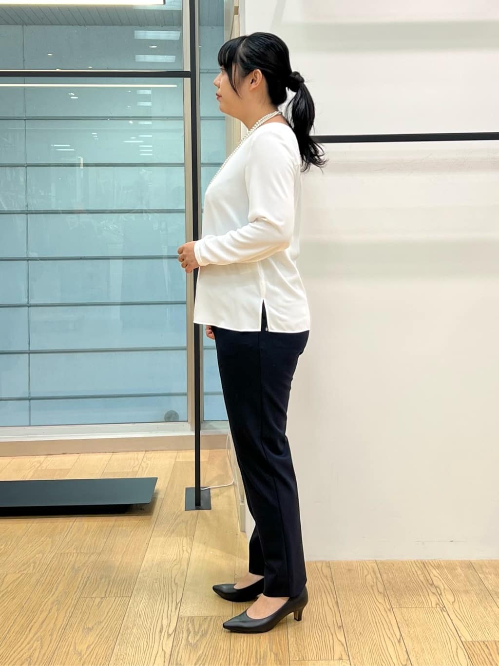 shimaさんの「INDIVI｜【撥水／UVケア／2WAY】超軽量ライナー付ライトトレンチコート」を使ったコーディネート