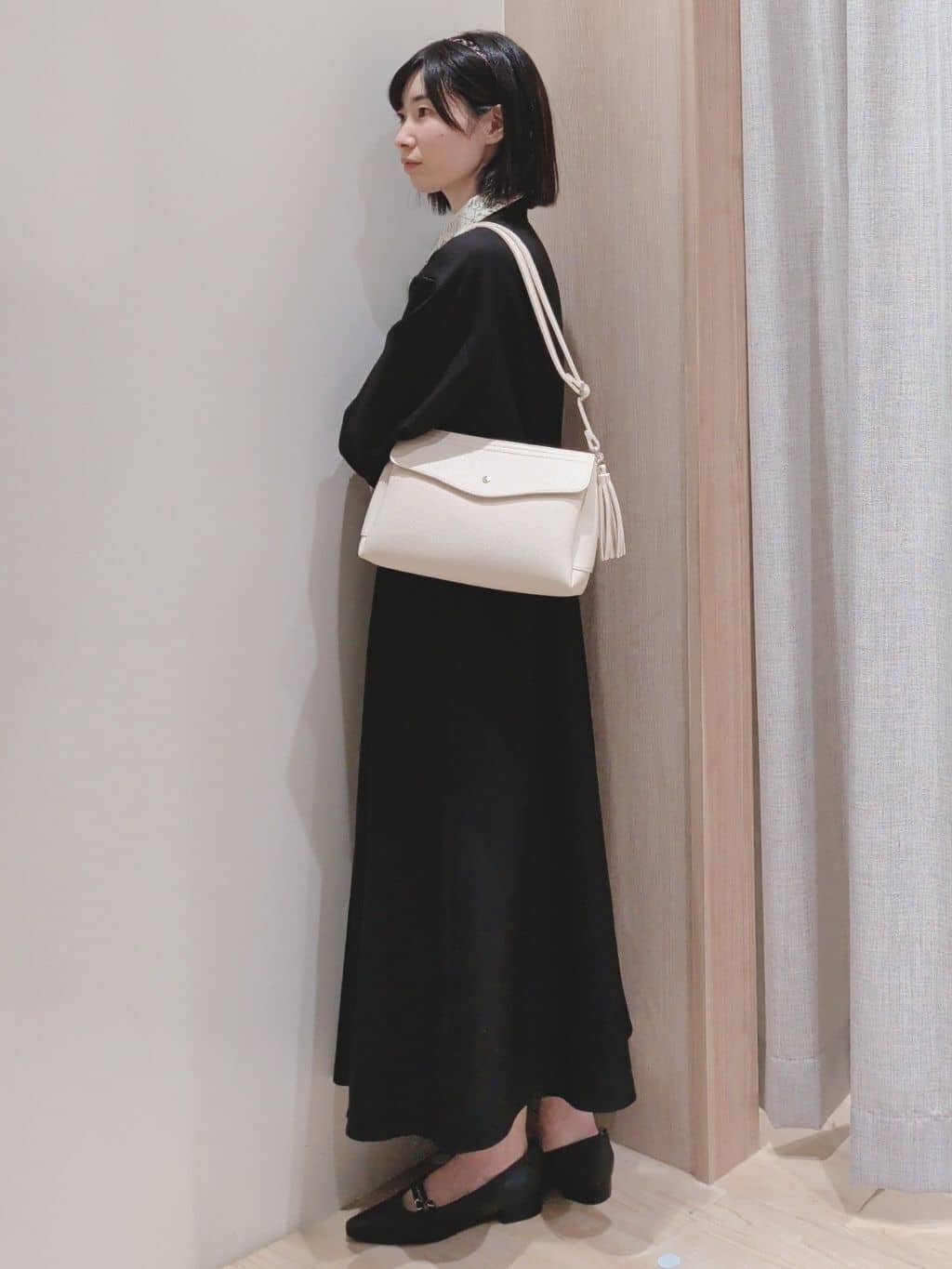 Yuiさんの「grove｜晴れの日にも映える、品よく華やかなシャツワンピース」を使ったコーディネート