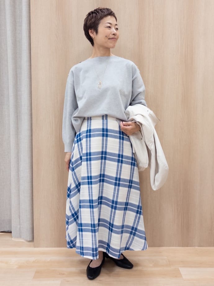 シュウコさんの「grove｜【撥水】きれいめに着こなせるマウンテンパーカ」を使ったコーディネート