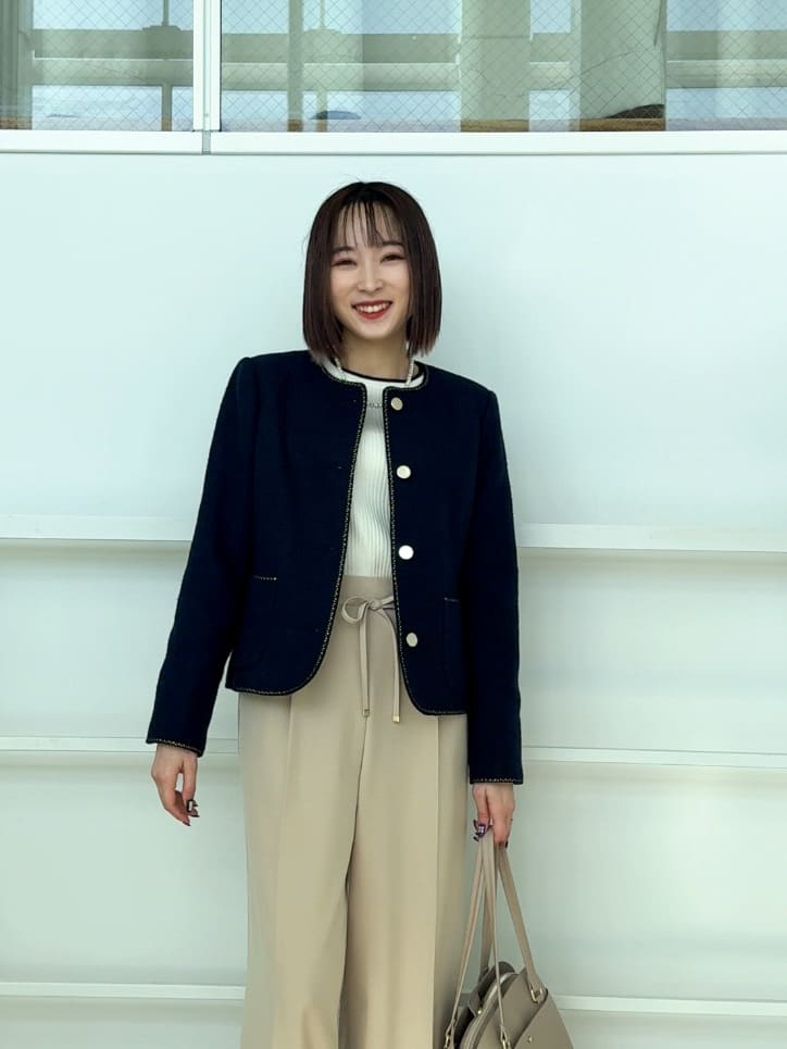 𝐜𝐡𝐢𝐤𝐚さんの「SHOO･LA･RUE｜【S-3L】オンとオフで印象が変わる ライトツイードジャケット」を使ったコーディネート