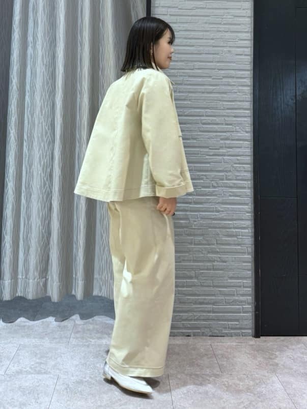 chさんの「THE SHOP TK｜大人かっこいい 軽やかデニム＆チノブルゾン」を使ったコーディネート
