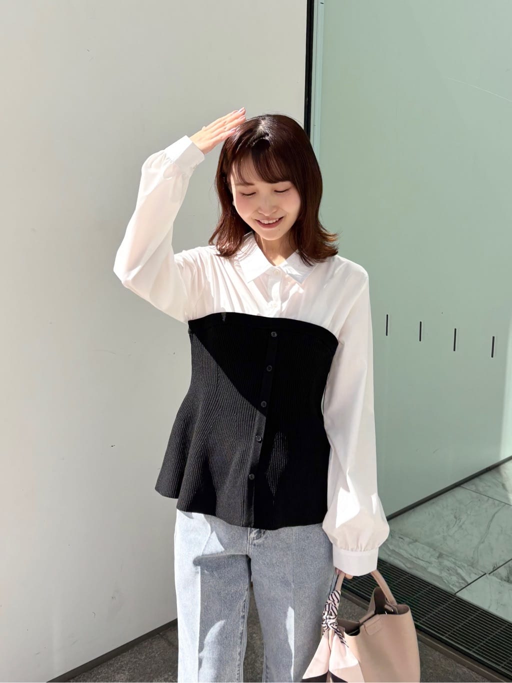 みさかさんの「index｜シャツドッキングペプラムニット【洗濯機OK】」を使ったコーディネート
