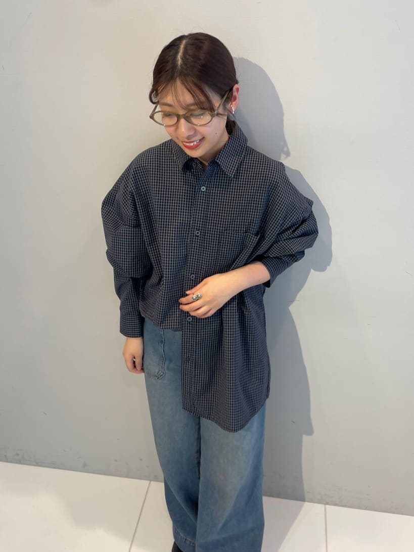 abeさんの「tk.TAKEO KIKUCHI｜シアサッカーチェックシャツ」を使ったコーディネート