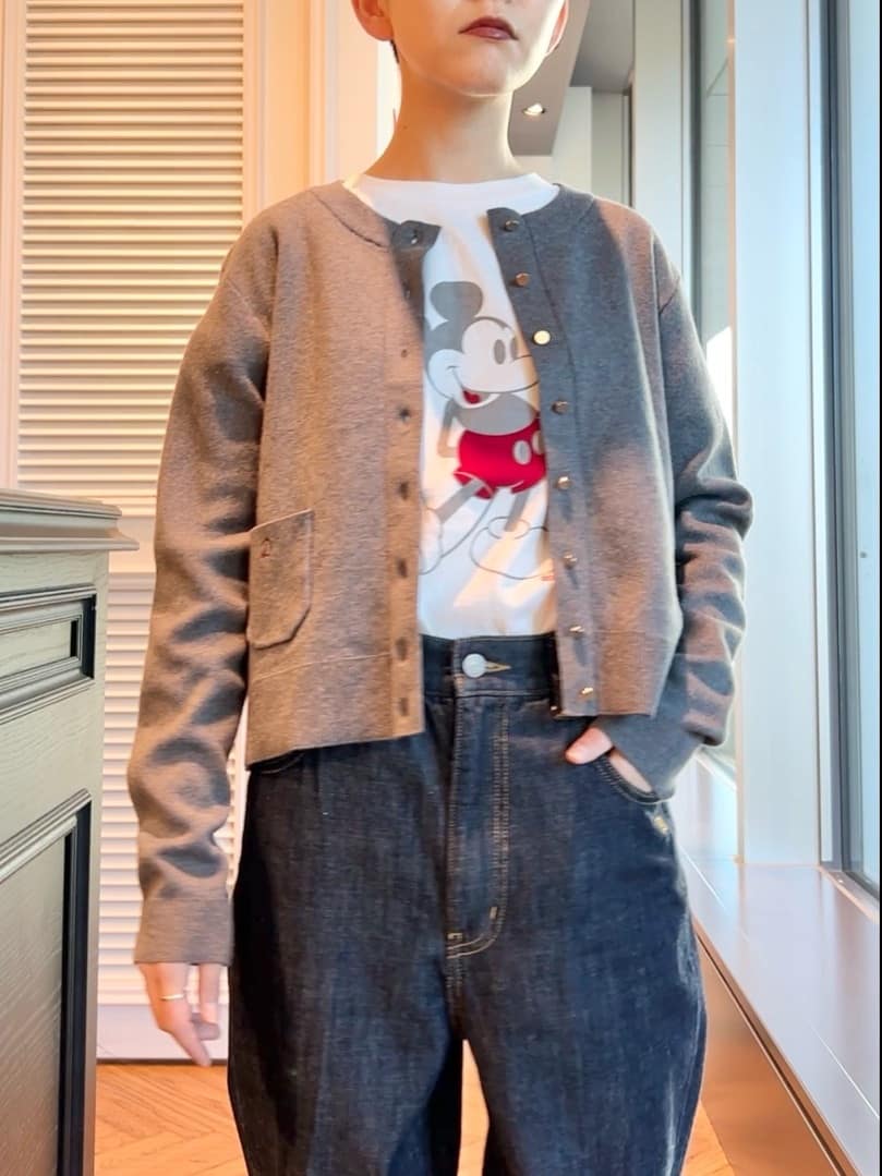 OCHIAIさんの「DRESSTERIOR｜【otonaMUSE5月号掲載】センタープレス ワイドストレートデニム」を使ったコーディネート