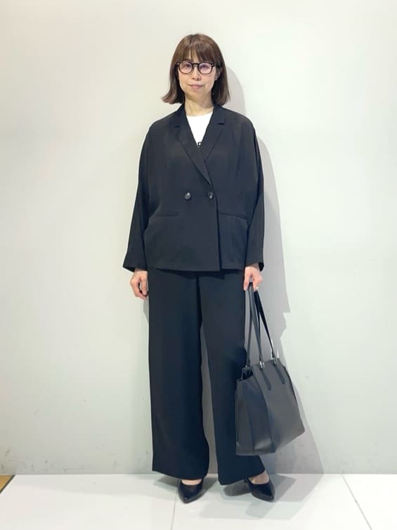 murayamaさんの「INDIVI｜【接触冷感／透湿／着る日傘】ドルマンダブルジャケット」を使ったコーディネート