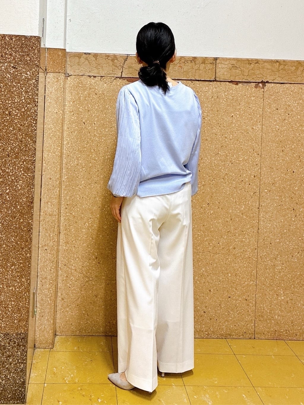 hattoriさんの「INDIVI｜【洗える／華やか】袖プリーツニット」を使ったコーディネート