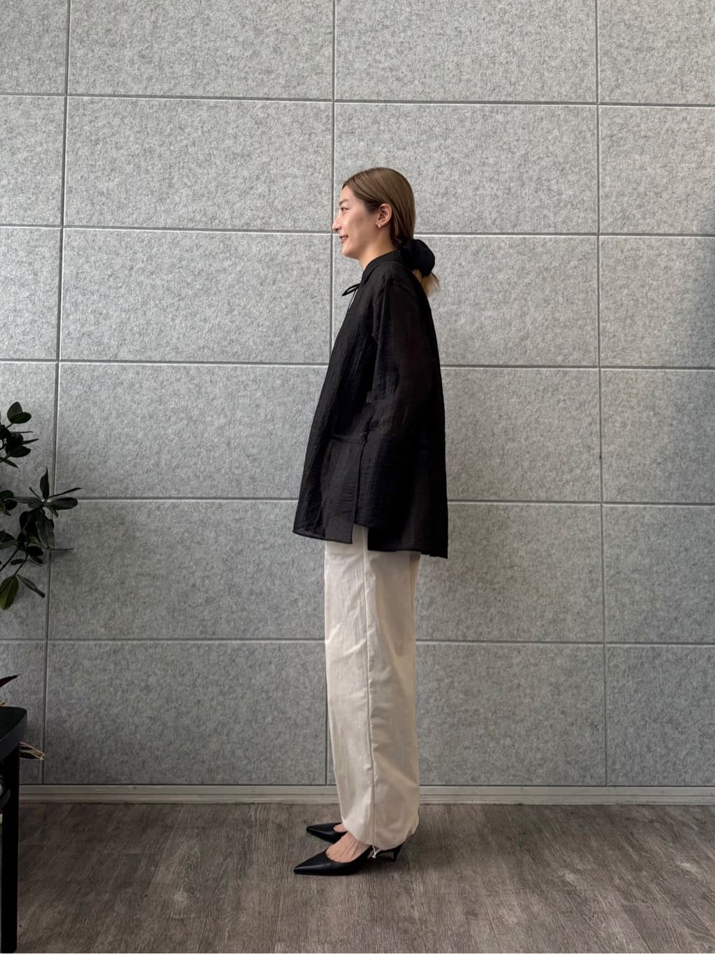 uchi__yamaさんの「CODE A｜drawcord utility pants」を使ったコーディネート