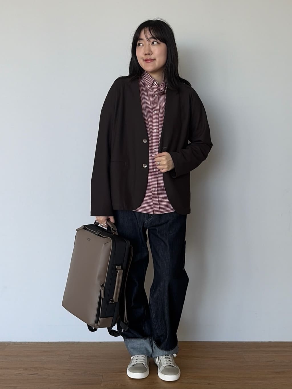 Akutagawaさんの「TAKEO KIKUCHI｜【抗菌防臭/シーズンレス】シアサッカーギンガムチェック ストレッチシャツ」を使ったコーディネート