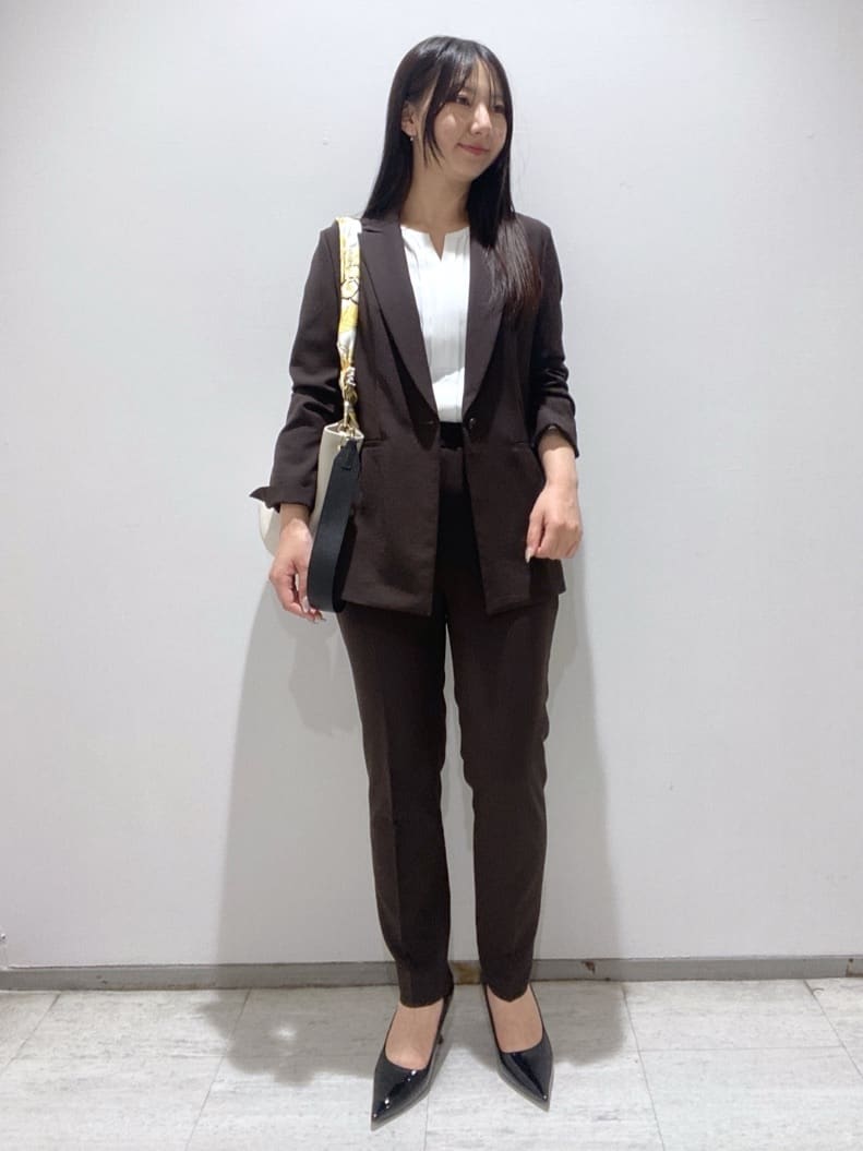 meiさんの「INDIVI｜【洗える／UVケア／麻調】シングルジャケット」を使ったコーディネート