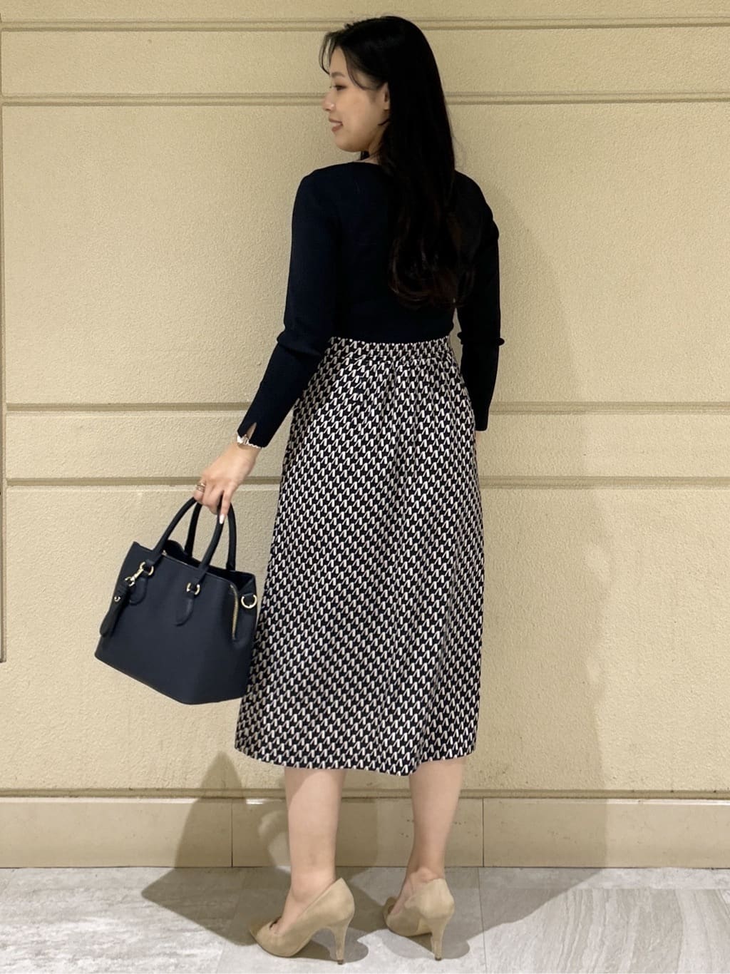 Momokaさんの「COUP DE CHANCE｜【手洗い可】異素材ドッキングワンピース」を使ったコーディネート